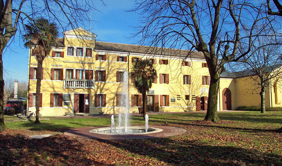 Villa Olivi